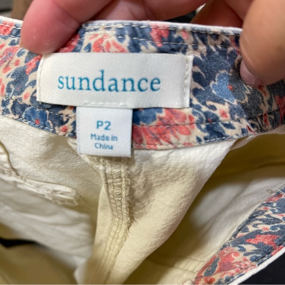 Sundance Floral Embroidered Cuffed Khaki Shorts Beige Pockets Womens 2P - Picture 3 of 5